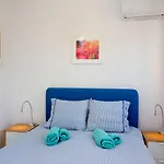 On The Penthouse By Trulycyprus Apartamento *