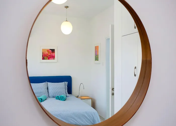 On The Penthouse By Trulycyprus Apartamento